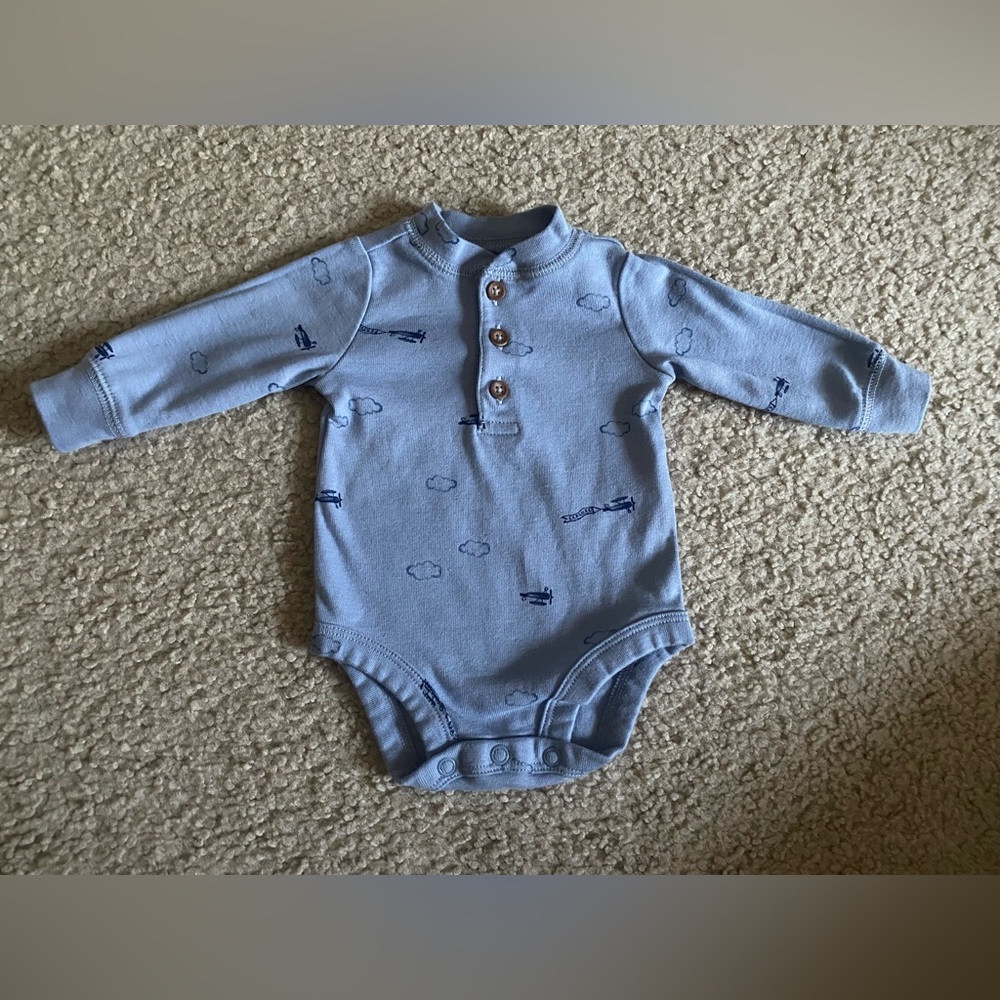 BUNDLE - Newborn Baby Boy Essentials 🩵🦕 - Picture 3 of 6